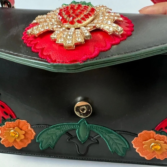 Tosca Blu Black Rhinestone Carrot Flowers Applique Flap Shoulder Bag Top Handle - Picture 12 of 12